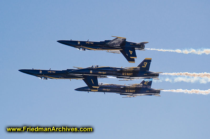 air,military,fighter,jets,F-16,Navy,Blue Angels,formation,blue,sky,air force,exhaust,display,pilots,